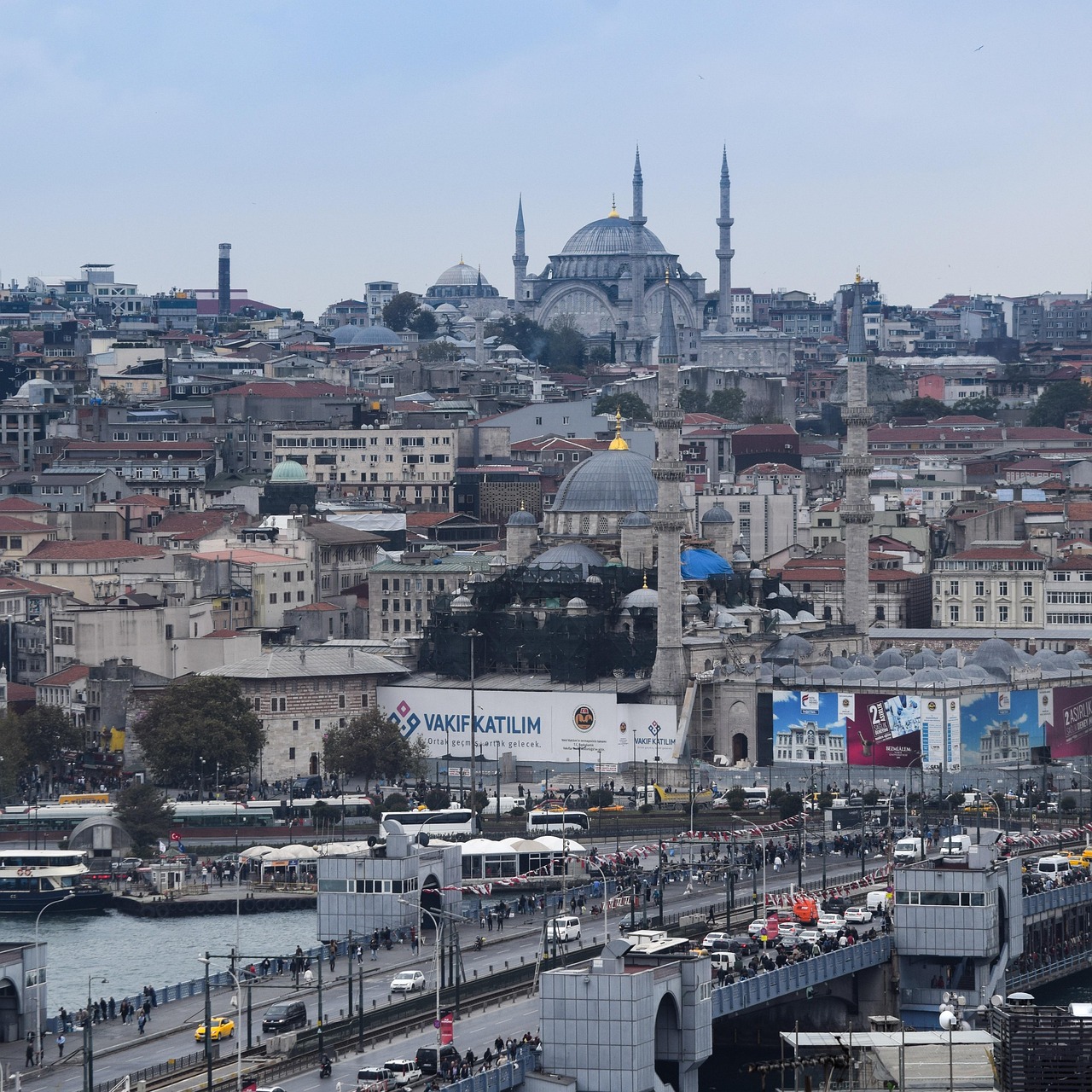 Street Food Crawl and Fish Sandwiches in Eminönü and Karaköy with Local Prices
