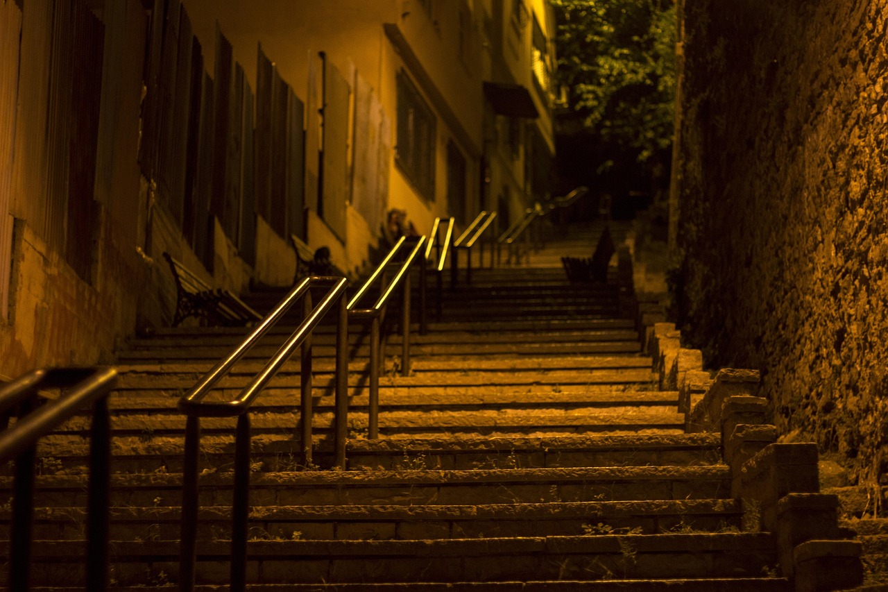 Public Staircases and Funicular Shortcuts Between Karaköy and Beyoğlu with 2026 Fares